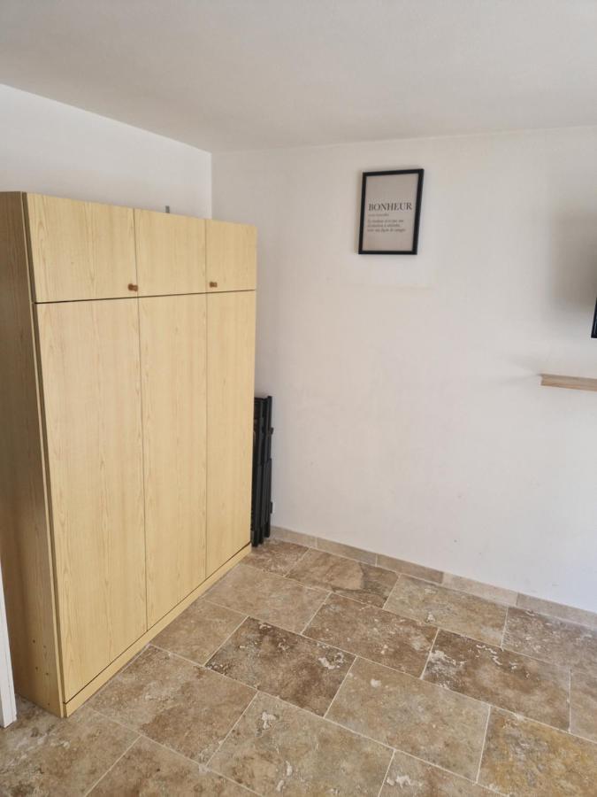 Le Sunset Apartment Бандол Екстериор снимка